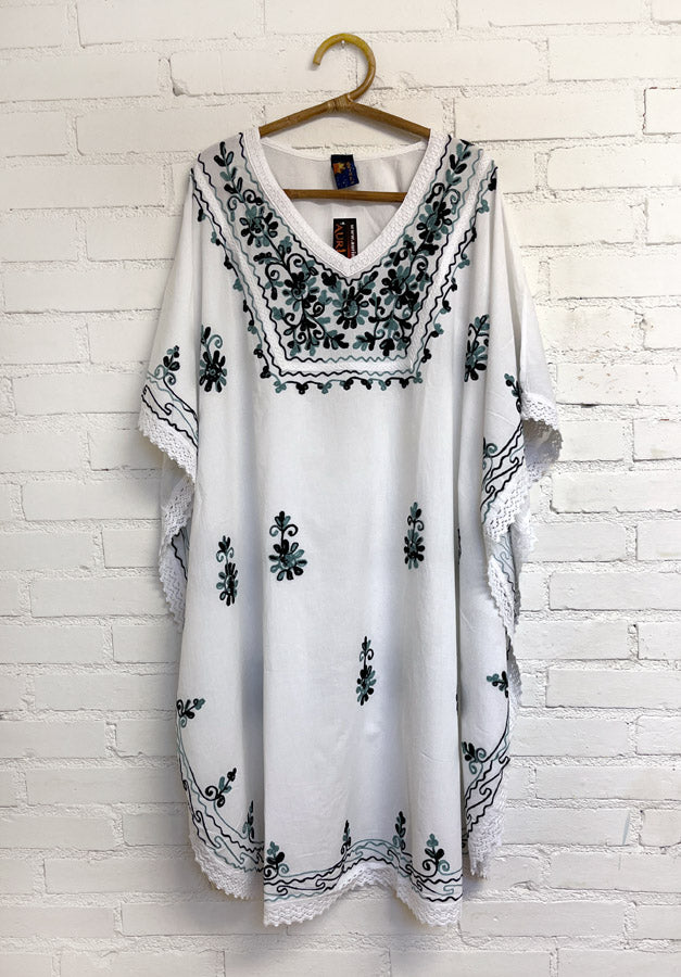 Amiran simpukankuorien keräily – Kaftaani