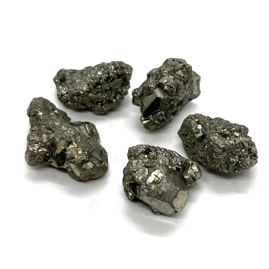 Rikkikiisu, raakakivi