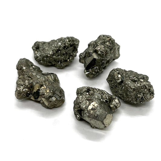 Rikkikiisu, raakakivi