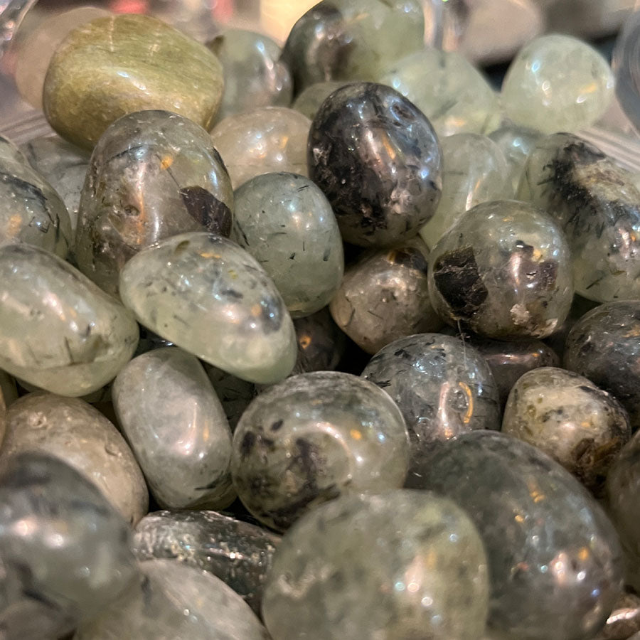 Prehniitti, kristalli