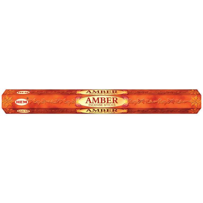 Amber Suitsuke, Hem