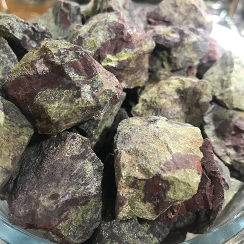 Lohikäärmekivi, raakakivi