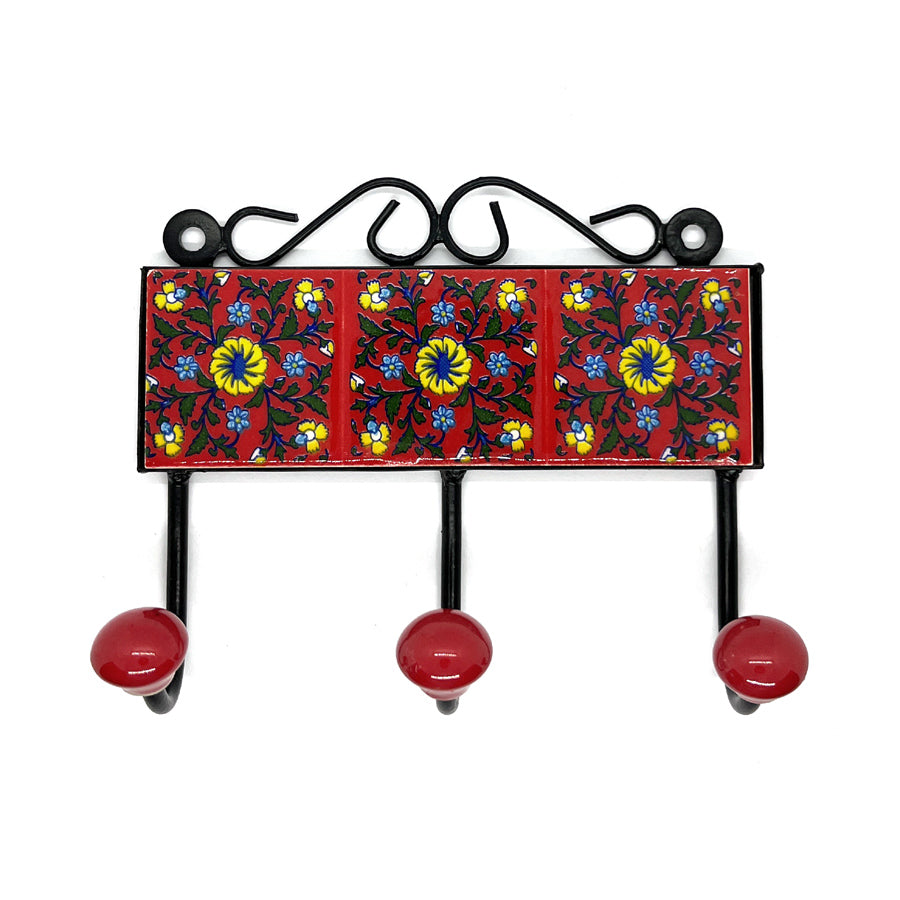 Keraaminen naulakko 3 nuppia