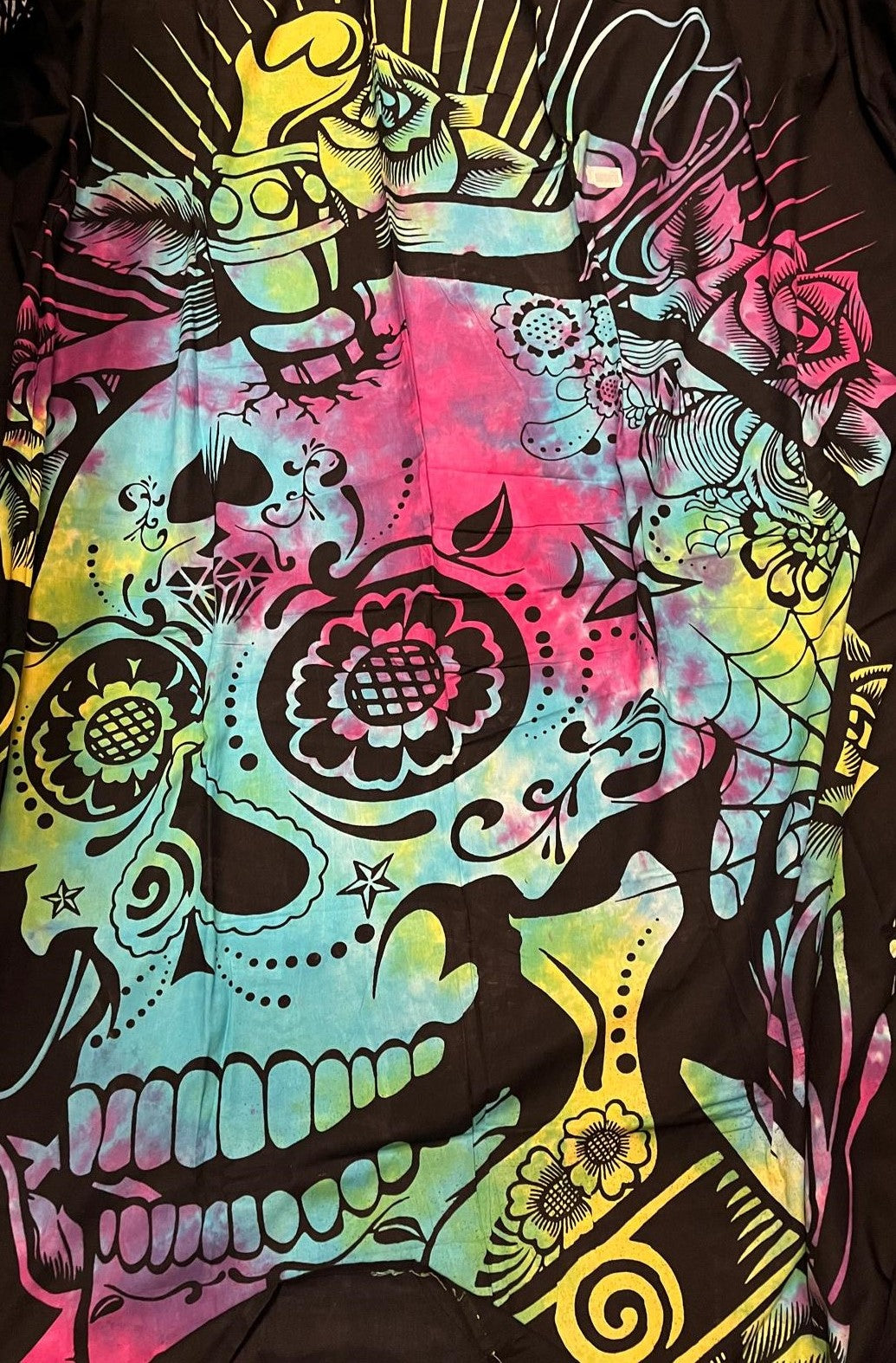 Om Mandala, Tapestry