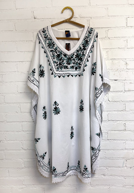 Amiran simpukankuorien keräily – Kaftaani