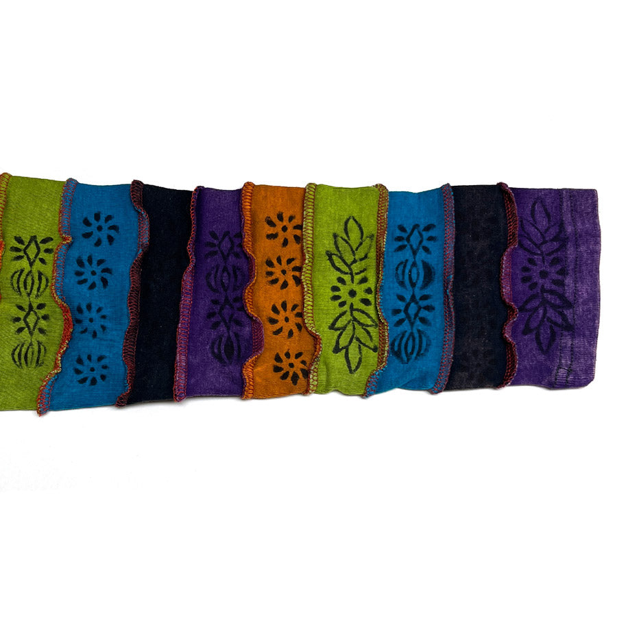 Nadiran Värikkäiden Unelmien Hetki – Huppari