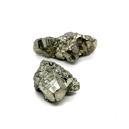 Rikkikiisu, raakakivi