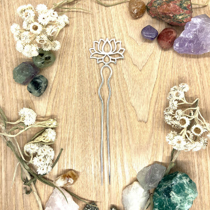 Nutturatikku 2-piikkinen, useita erilaisia