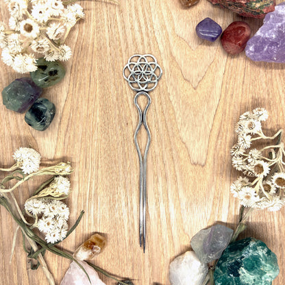 Nutturatikku 2-piikkinen, useita erilaisia