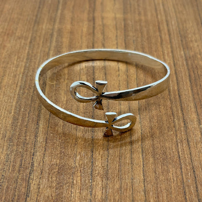 Ikuisuuden Syleily - Ankh Käsirengas