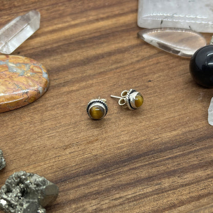 Indra's Gems – Energiakivikorvakorut