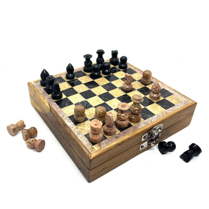 Kivishakki Pelisetti