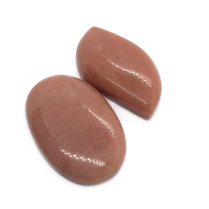 Ruusujaspis, Maasälpä, Hiottu