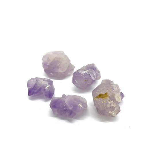 Ametisti, kristalli, erilaisia