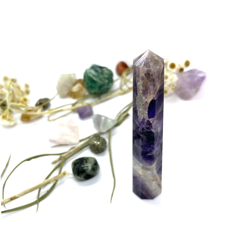 Hiottu Ametistikärki