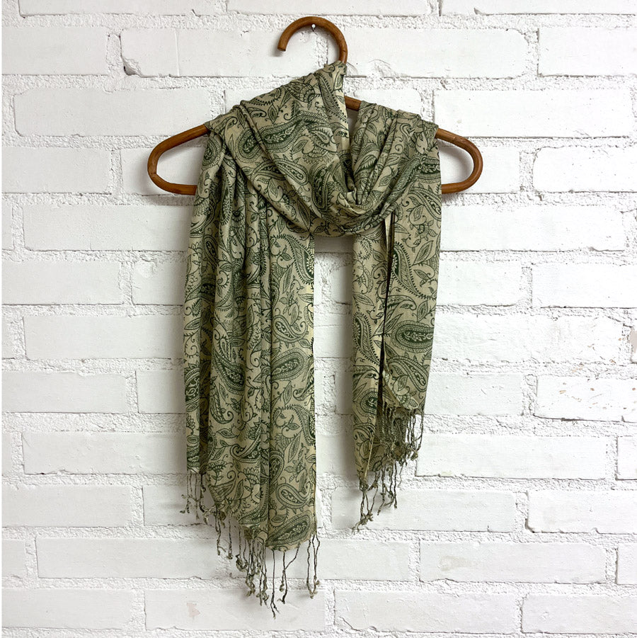 Arabian Oasis Paisley Huivi