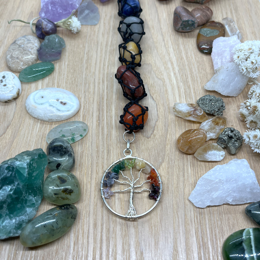 Seitsemän Chakran Elämänpuu