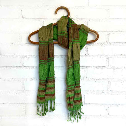 Huivi Wrinkled Wawe, Useita värejä