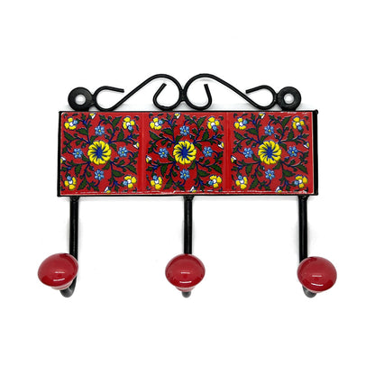 Keraaminen naulakko 3 nuppia