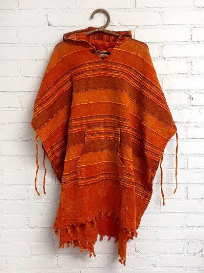 Suryan sisäisen auringon herättämisen Poncho