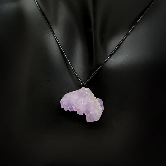 Kivikoru, Ametistikide, kristalli