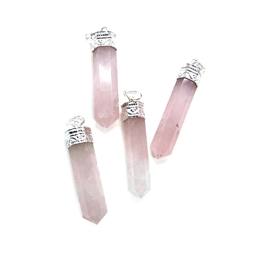 Ruusukvartsi Kivikärkiriipus