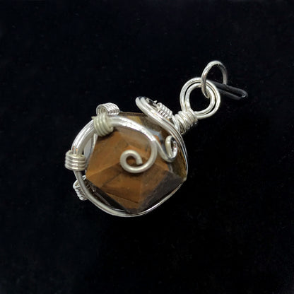 Tiikerin Voima Riipus