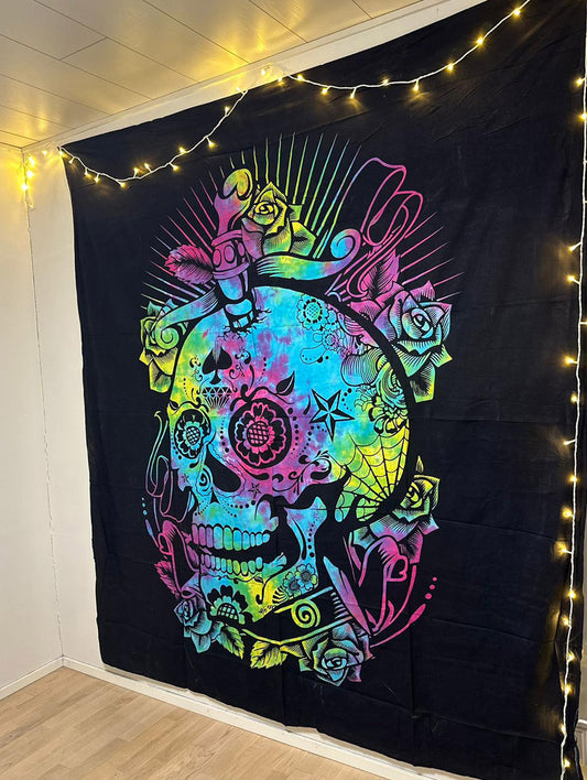 Skulls, Seinäkangas Tiedye