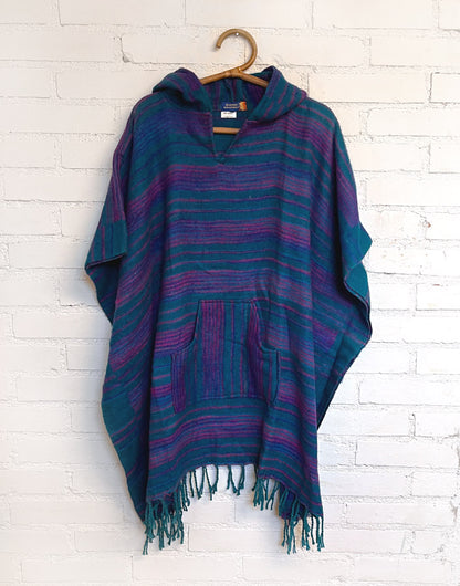 Kirarin pehmeään syleilyyn kietoutumisen Poncho