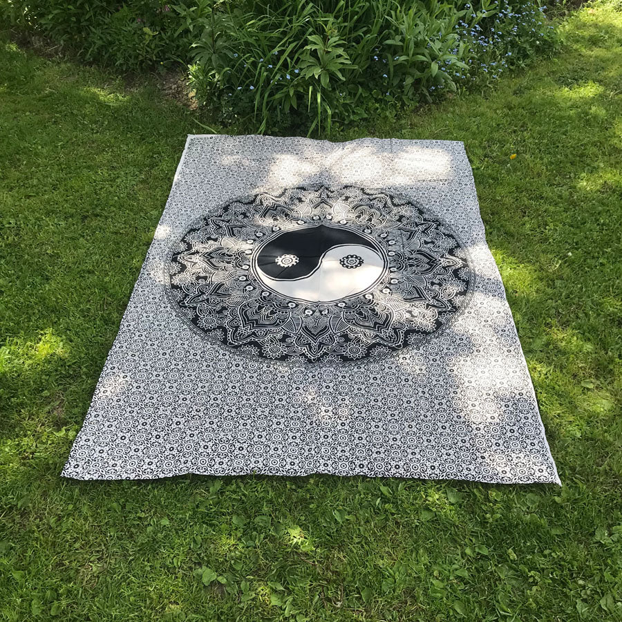 Yin Yang Mandala, Seinäkangas
