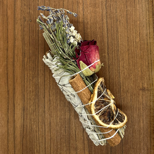 Yrttisuitsuke, Salvia, Ruusu, Laventeli, Kaneli & Appelsiini