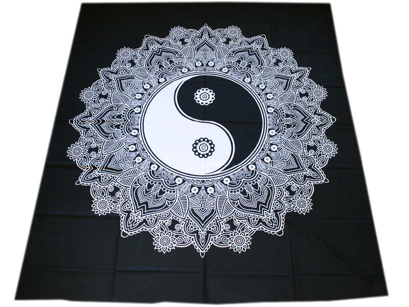 Seinäkangas yin yang mandala black white mustavalkoinen